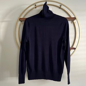 100% Merino Wool Navy Blue Gap Turtleneck Sweater M